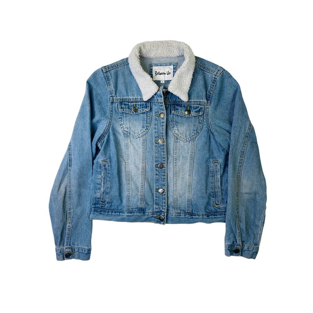 Between Us Womens Denim Trucker Jacket Light Wash Sherpa Collar Blue Size L